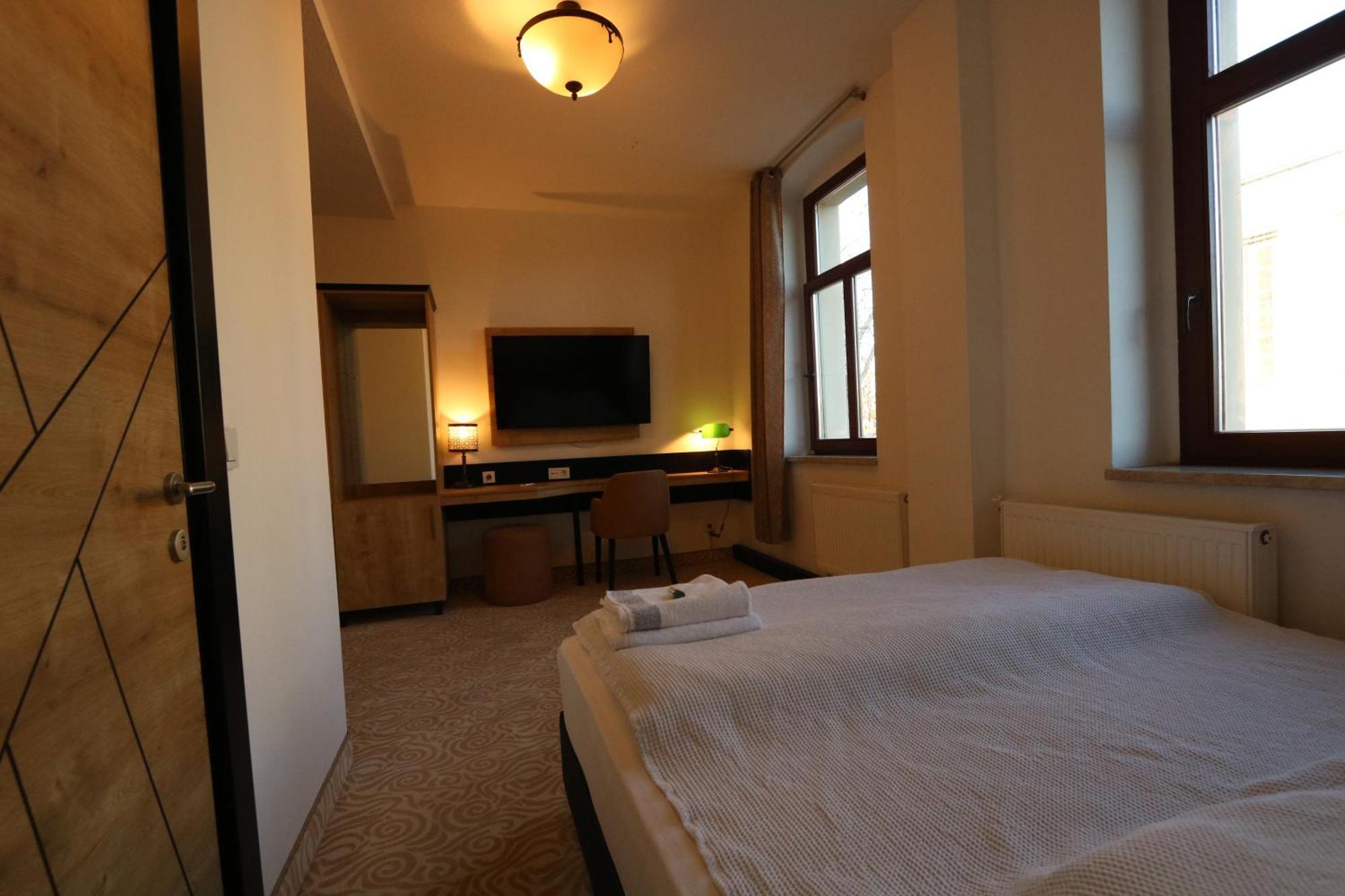 Am Fluss Saale Otel Weißenfels Dış mekan fotoğraf